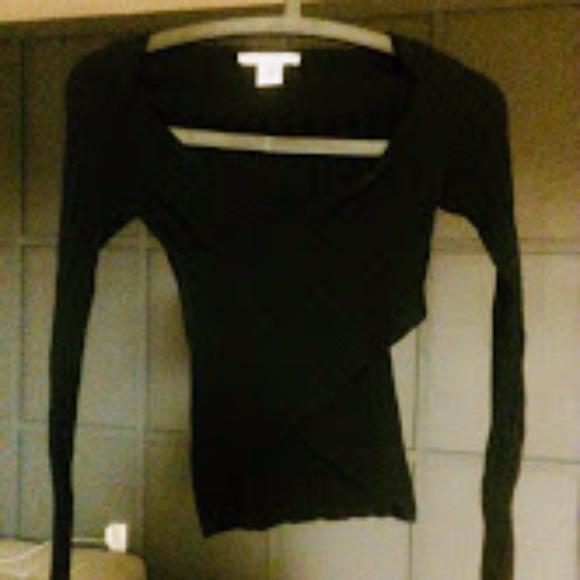 Urban Outfitters wrap crop top NWOT S - Picture 3 of 7